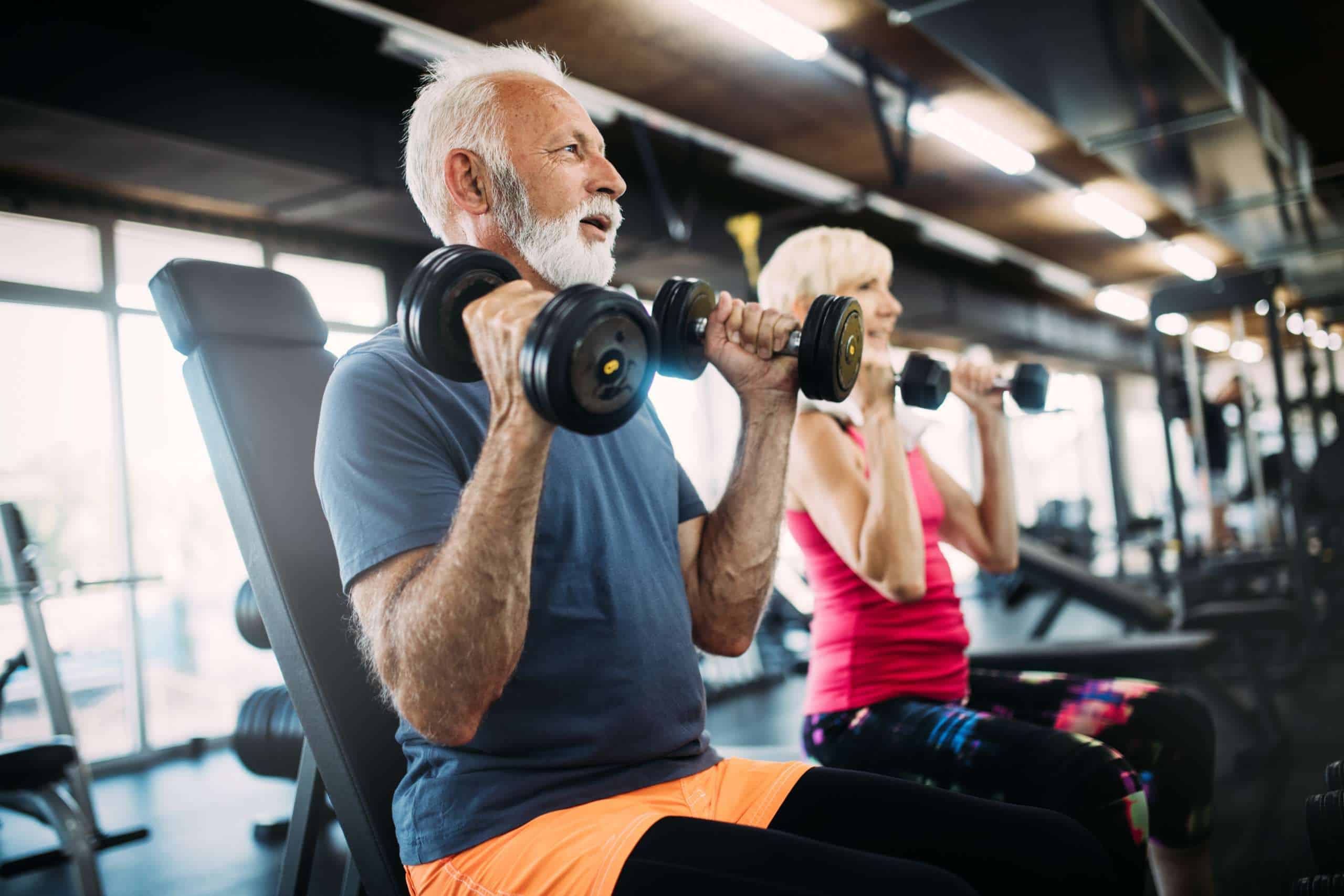 Strength training for seniors – how to choose the right equipment?