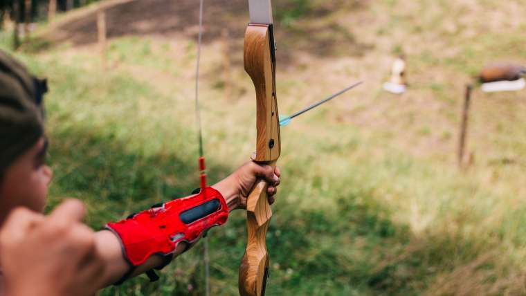How to start learning archery?