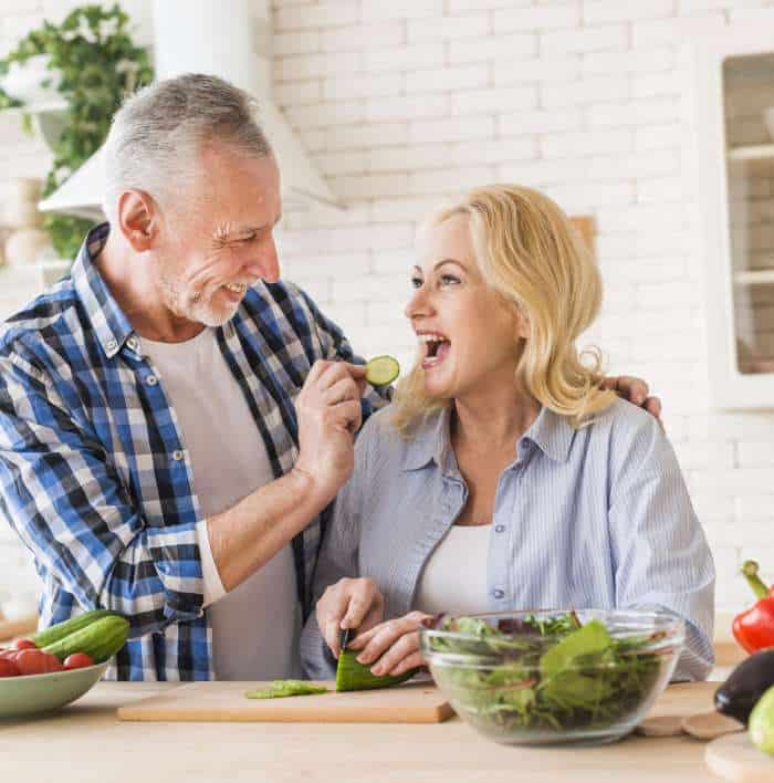 Balanced diet for active seniors – rules to remember