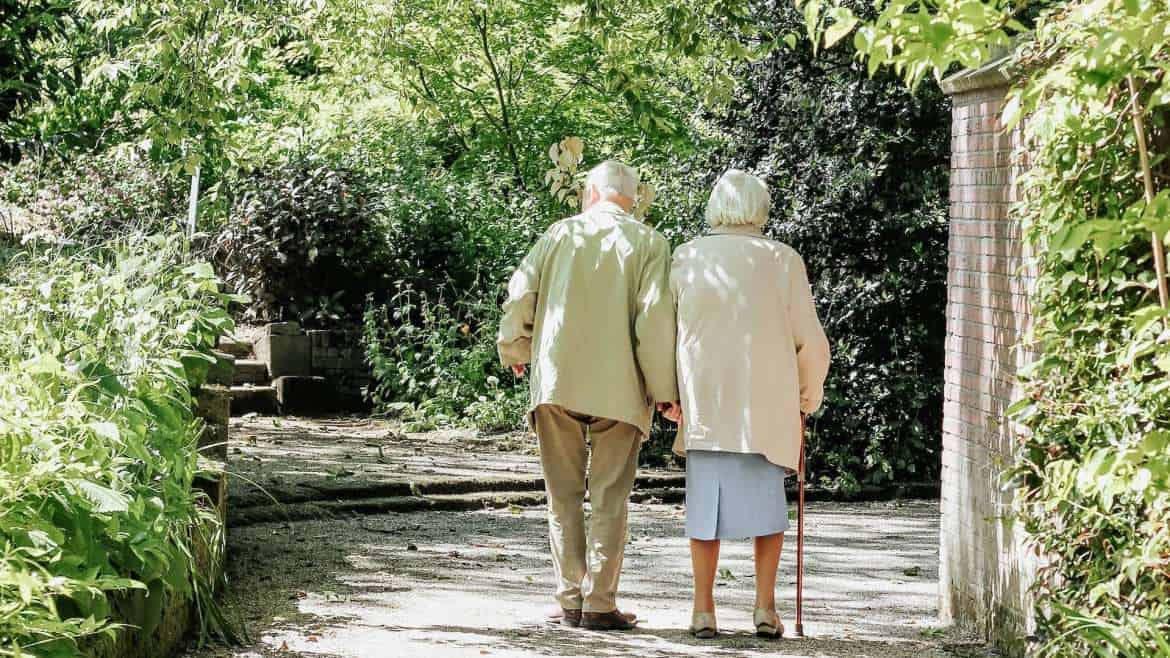 Senior citizens with dementia – what activities will be best for them?